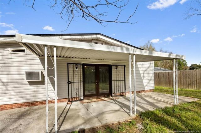 742 Newport Road, Fayetteville, NC 28314