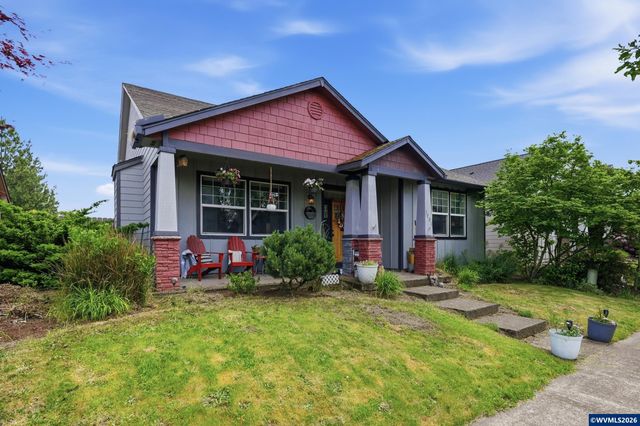 1701 Webb Lake Dr, Silverton, OR 97381