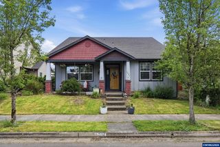 1701 Webb Lake Dr, Silverton, OR 97381