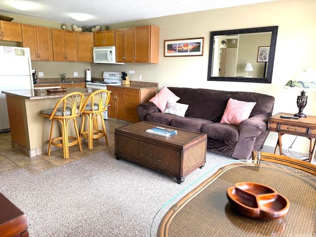 2140 Kuhio Avenue 1411, Honolulu, HI 96815
