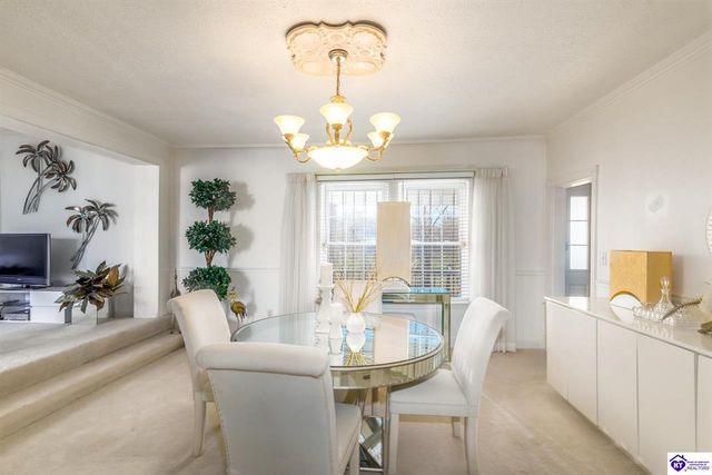 2851 S Wilson Rd, Radcliff, KY 40160