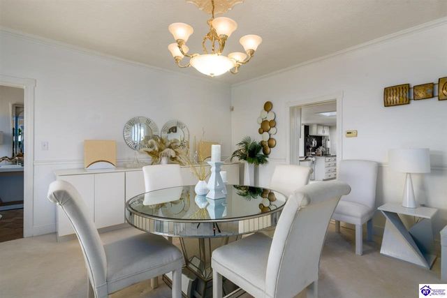 2851 S Wilson Rd, Radcliff, KY 40160