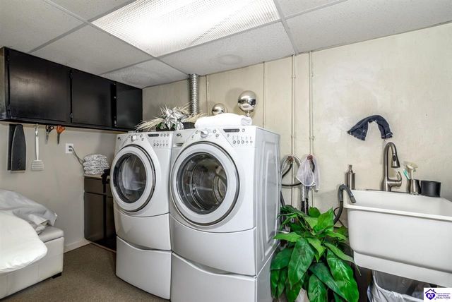 2851 S Wilson Rd, Radcliff, KY 40160