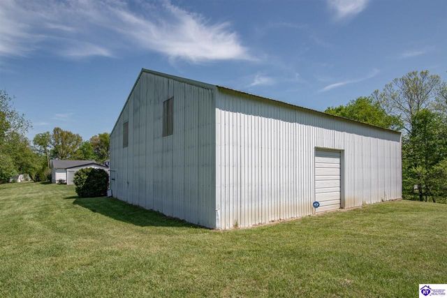 2851 S Wilson Rd, Radcliff, KY 40160