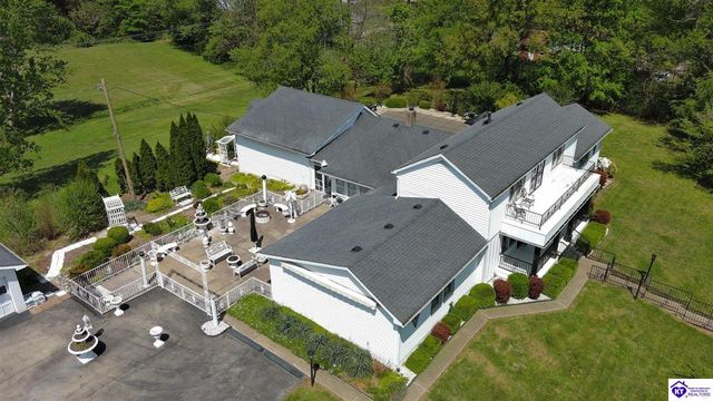 2851 S Wilson Rd, Radcliff, KY 40160