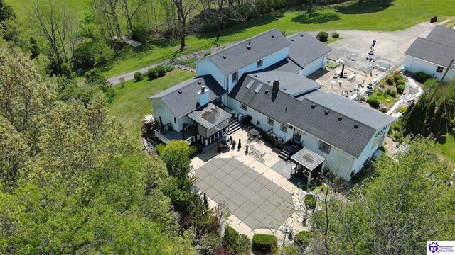 2851 S Wilson Rd, Radcliff, KY 40160