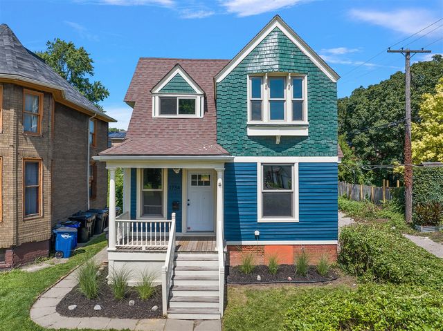 1734 W Willis Street, Detroit, MI 48208