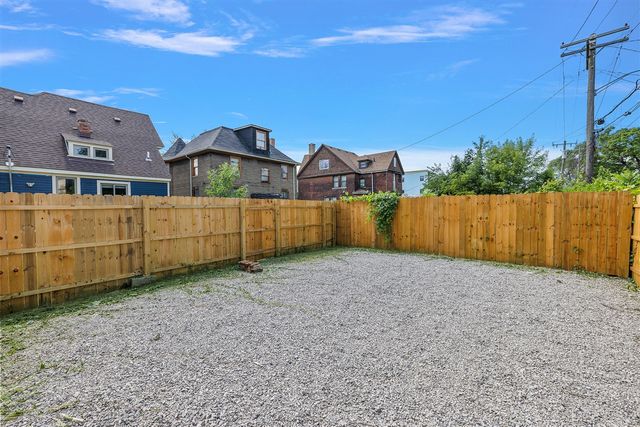 1734 W Willis Street, Detroit, MI 48208