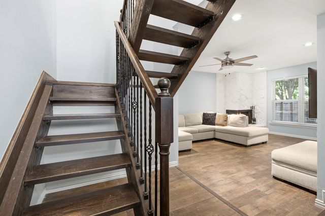 2955 Country Place Circle, Carrollton, TX 75006