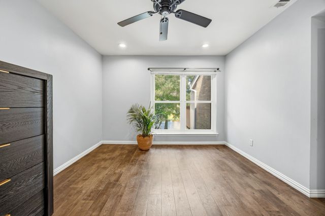 2955 Country Place Circle, Carrollton, TX 75006