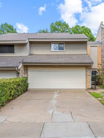 2955 Country Place Circle, Carrollton, TX 75006
