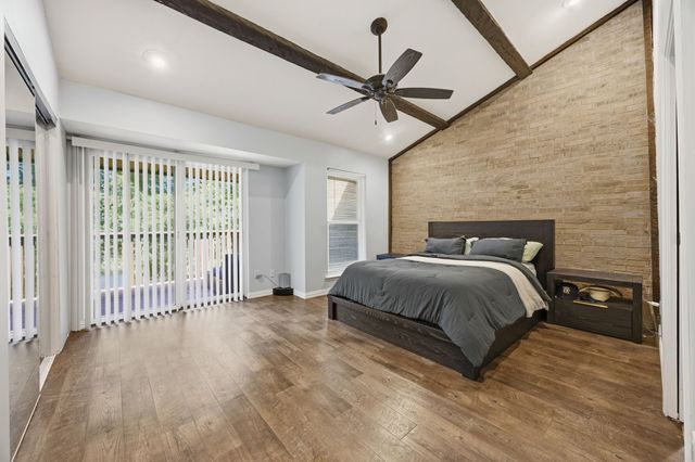 2955 Country Place Circle, Carrollton, TX 75006