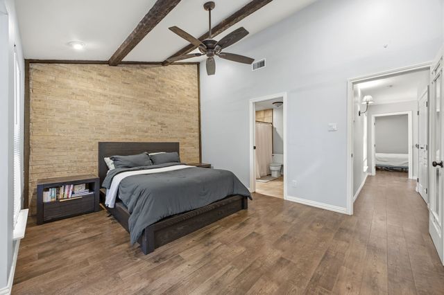 2955 Country Place Circle, Carrollton, TX 75006
