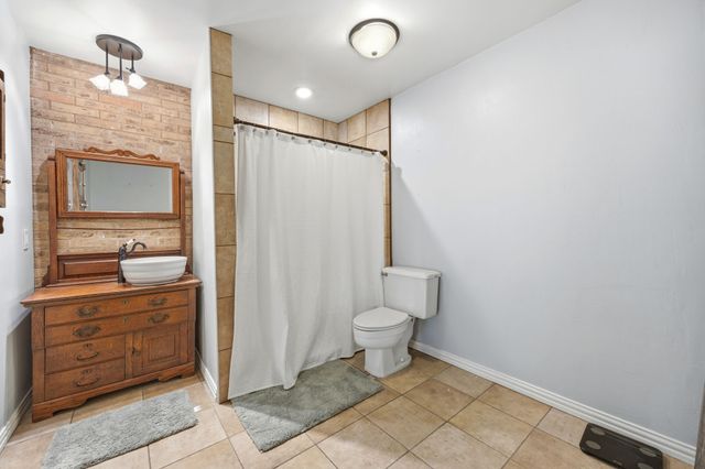 2955 Country Place Circle, Carrollton, TX 75006
