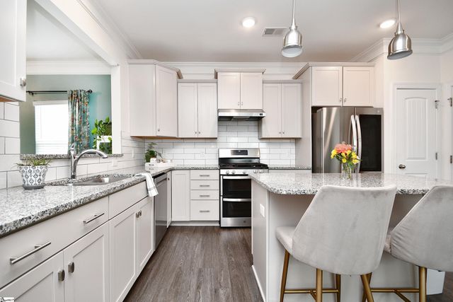 340 Arnold Mill Road, Simpsonville, SC 29680