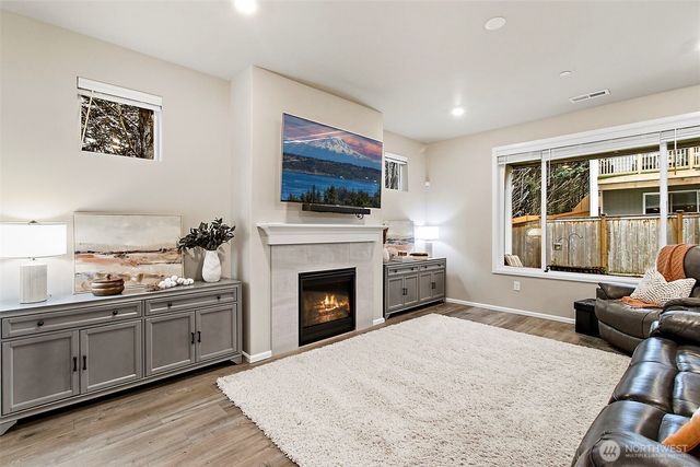 9612 S 201st Place, Kent, WA 98031