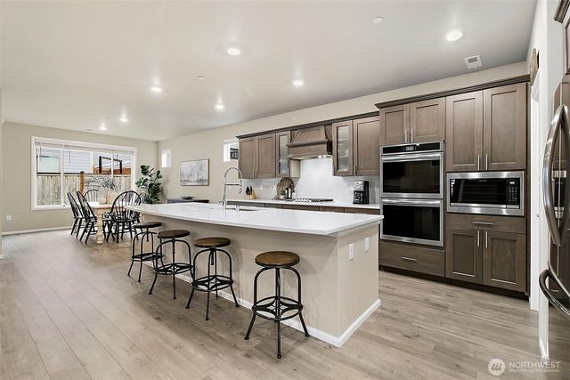 9612 S 201st Place, Kent, WA 98031