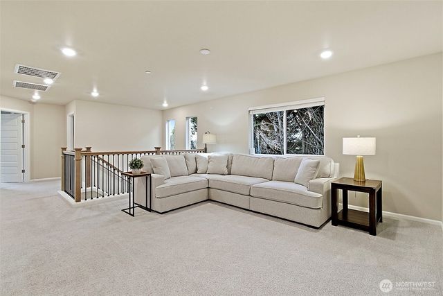 9612 S 201st Place, Kent, WA 98031