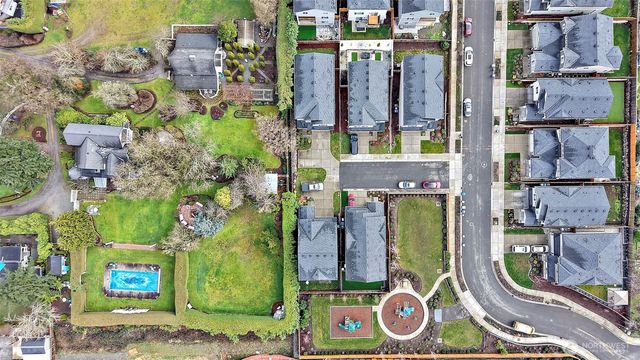 9612 S 201st Place, Kent, WA 98031