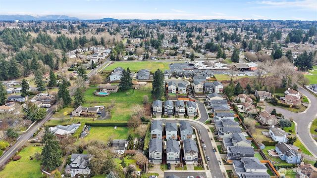 9612 S 201st Place, Kent, WA 98031