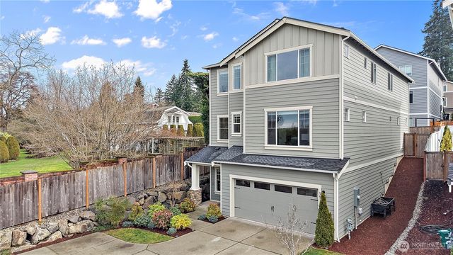 9612 S 201st Place, Kent, WA 98031