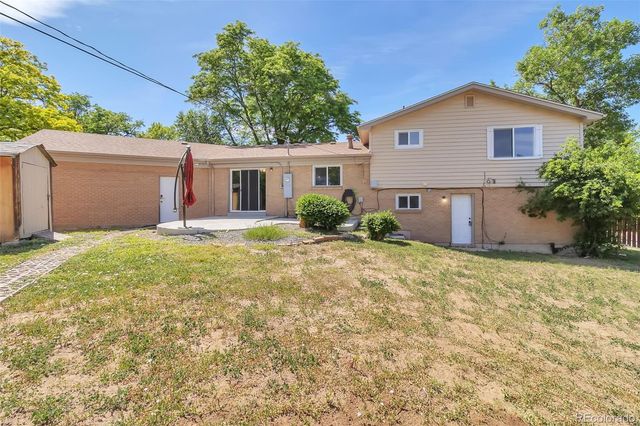 10534 Carmela Lane, Northglenn, CO 80234