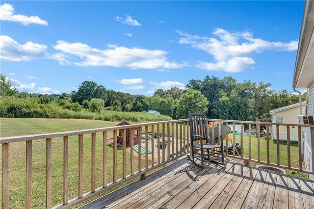 303 Hobson Road, Jasper, GA 30143
