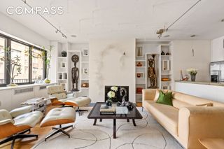 529 W 42nd Street # 7A, New York City, NY 10036