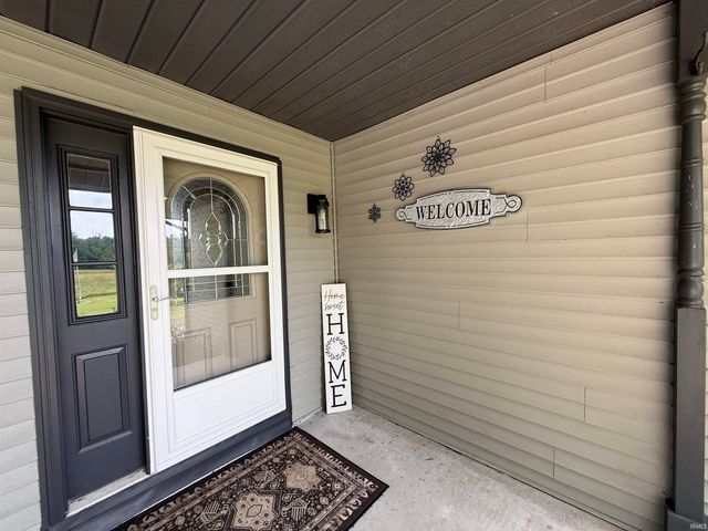 9763 Red School Road, Shoals, IN 47581