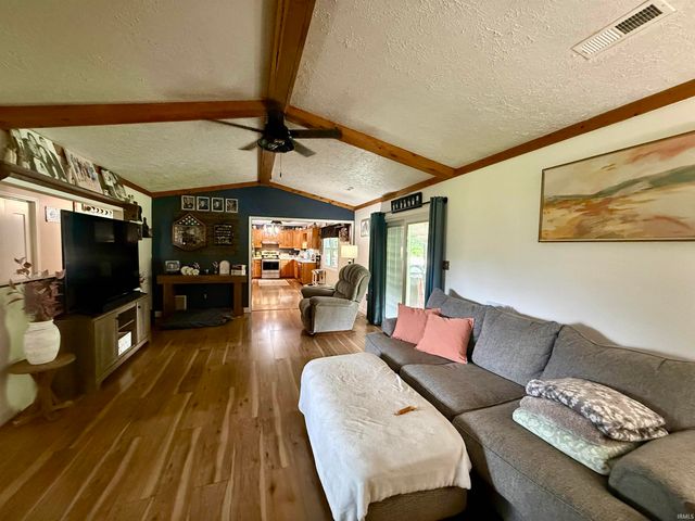 9763 Red School Road, Shoals, IN 47581