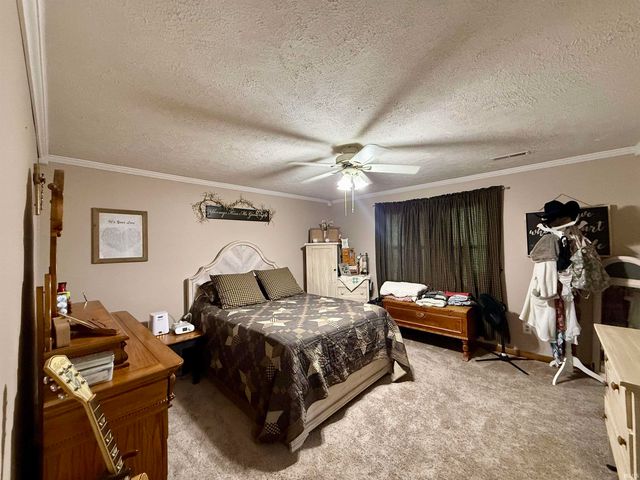 9763 Red School Road, Shoals, IN 47581