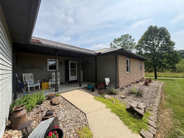 9763 Red School Road, Shoals, IN 47581