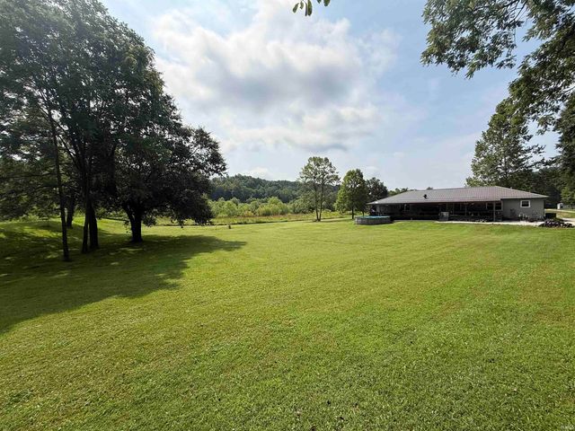 9763 Red School Road, Shoals, IN 47581