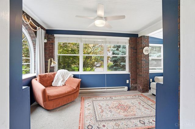 6738 Dante Avenue, Cincinnati, OH 45213