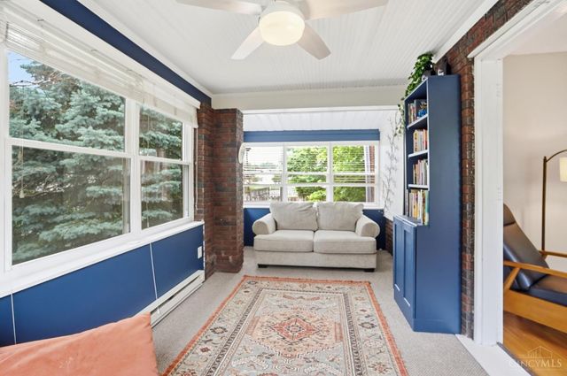 6738 Dante Avenue, Cincinnati, OH 45213