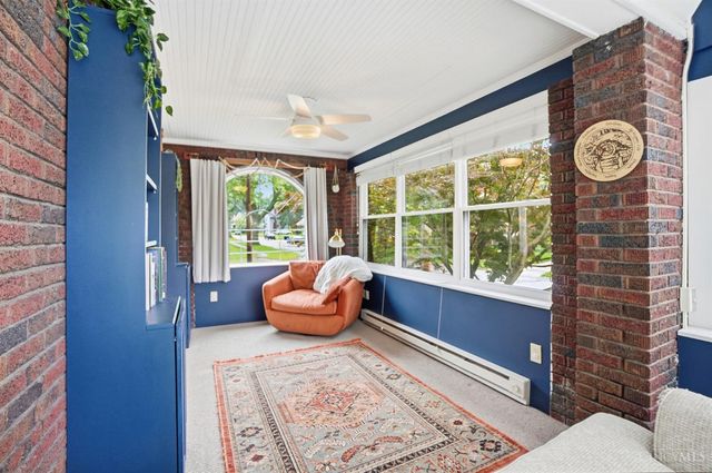 6738 Dante Avenue, Cincinnati, OH 45213