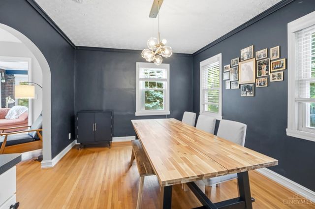 6738 Dante Avenue, Cincinnati, OH 45213