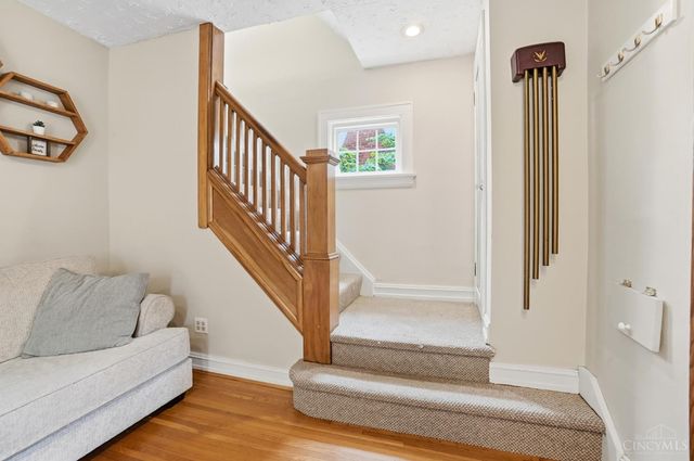 6738 Dante Avenue, Cincinnati, OH 45213