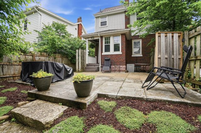 6738 Dante Avenue, Cincinnati, OH 45213