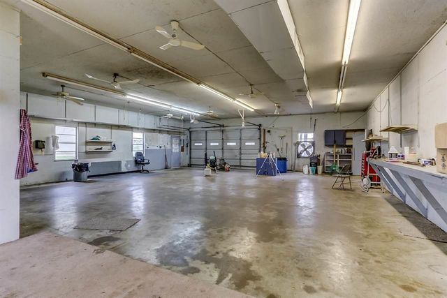 2142 HWY 70 HWY, Mason, TN 38049