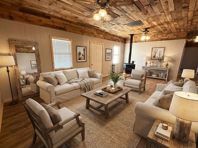 2142 HWY 70 HWY, Mason, TN 38049