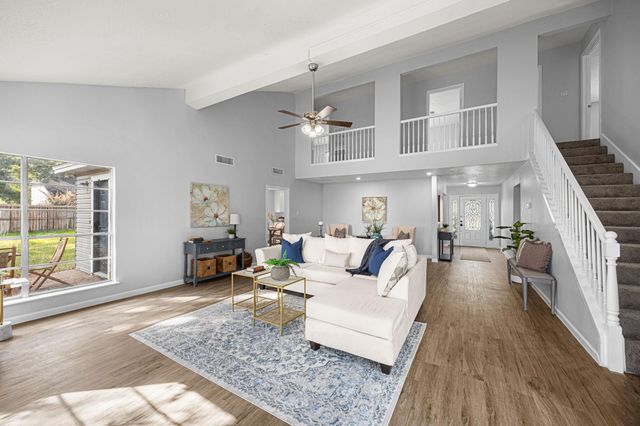 19507 Sandy Shore Lane, Humble, TX 77346