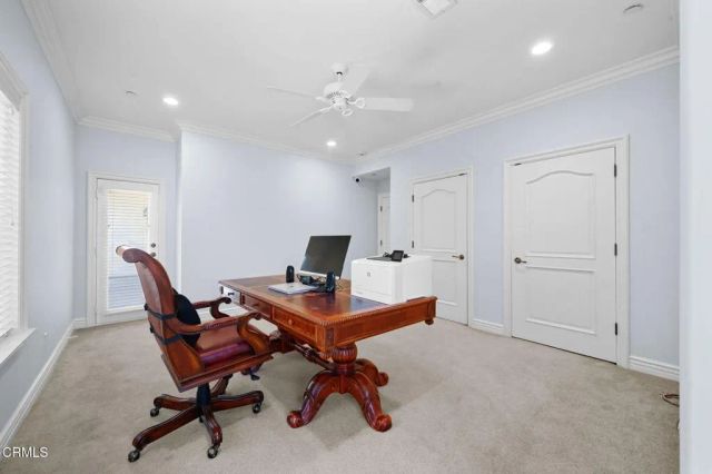 3263 New York Drive, Pasadena, CA 91107