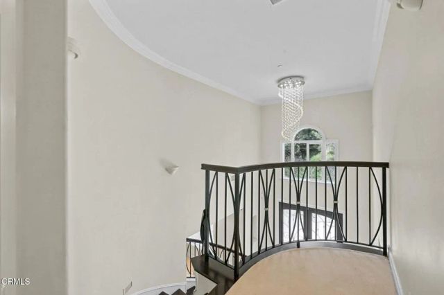 3263 New York Drive, Pasadena, CA 91107