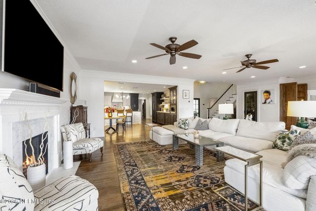 4273 VENETIA Boulevard, Jacksonville, FL 32210