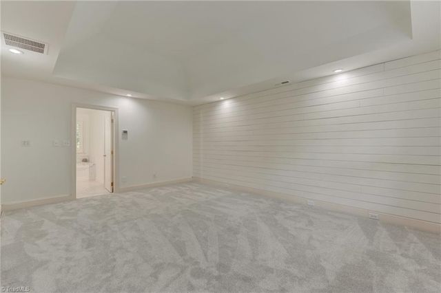 1420 Thornhill Lane, Winston-salem, NC 27106