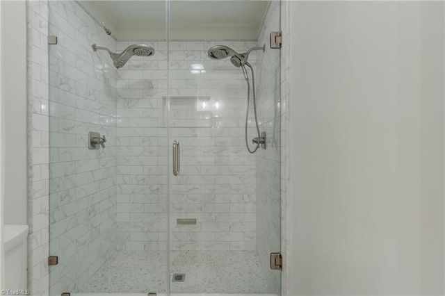 1420 Thornhill Lane, Winston-salem, NC 27106