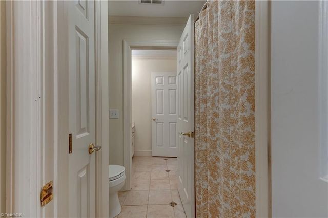 1420 Thornhill Lane, Winston-salem, NC 27106