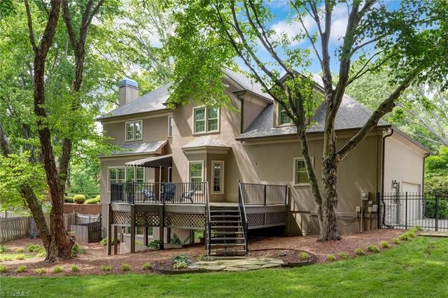 1420 Thornhill Lane, Winston-salem, NC 27106