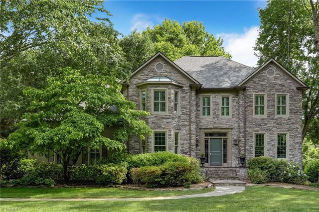 1420 Thornhill Lane, Winston-salem, NC 27106